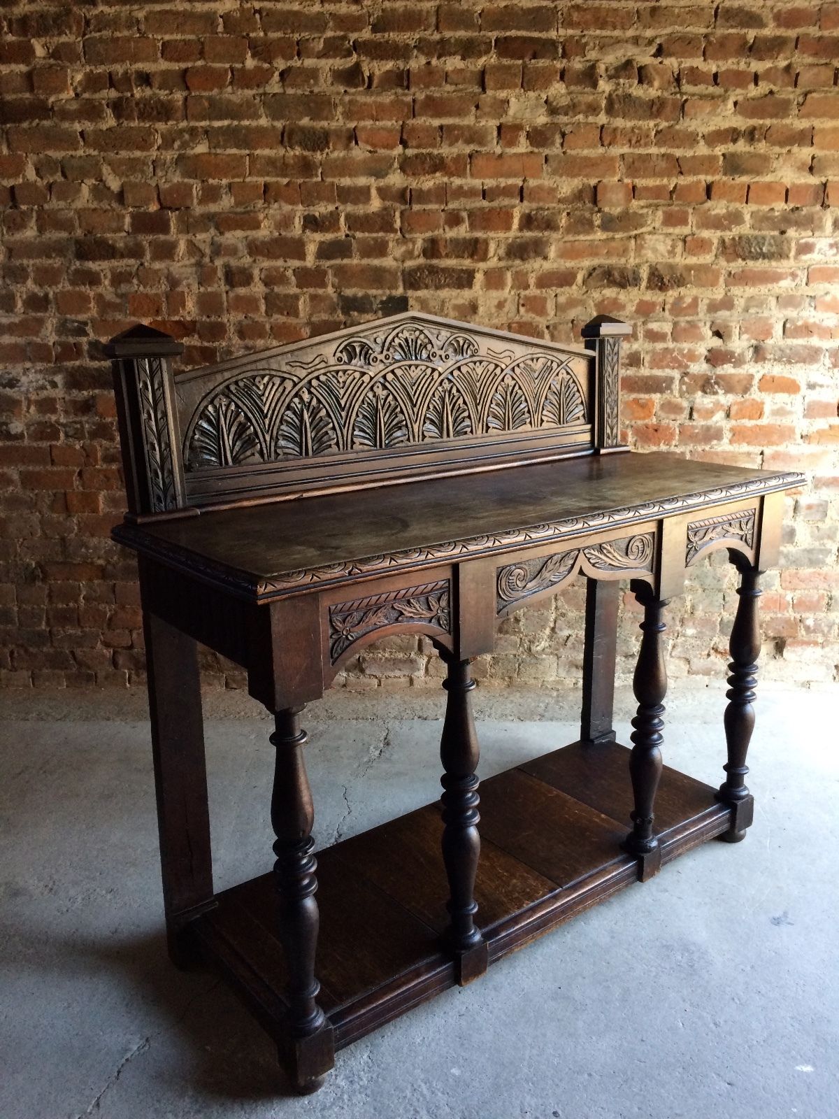 Beautiful Antique 19th Century Carved Oak Buffet Sideboard