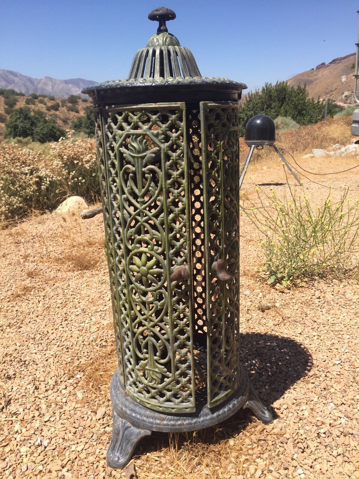 Early 1900's Vintage Wood Burning Stove Cast Iron Enamel Finish