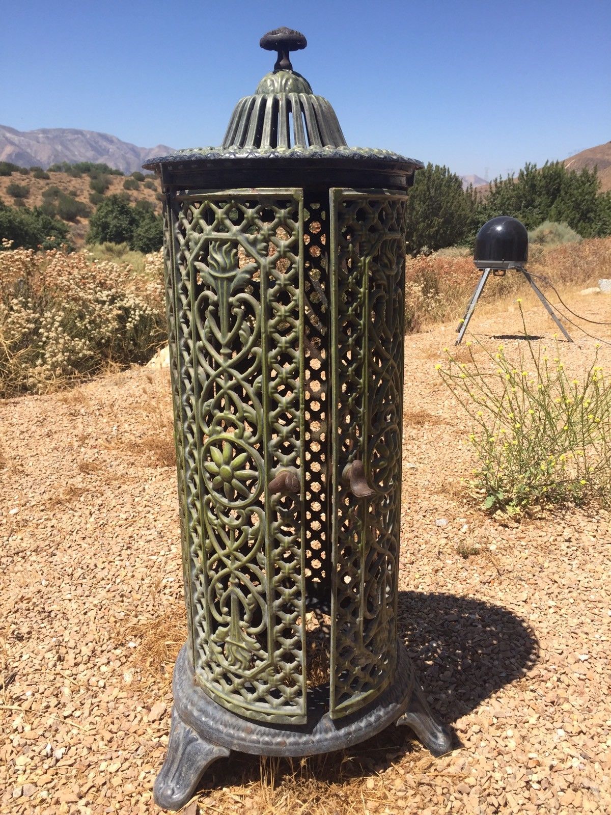 Early 1900's Vintage Wood Burning Stove Cast Iron Enamel Finish