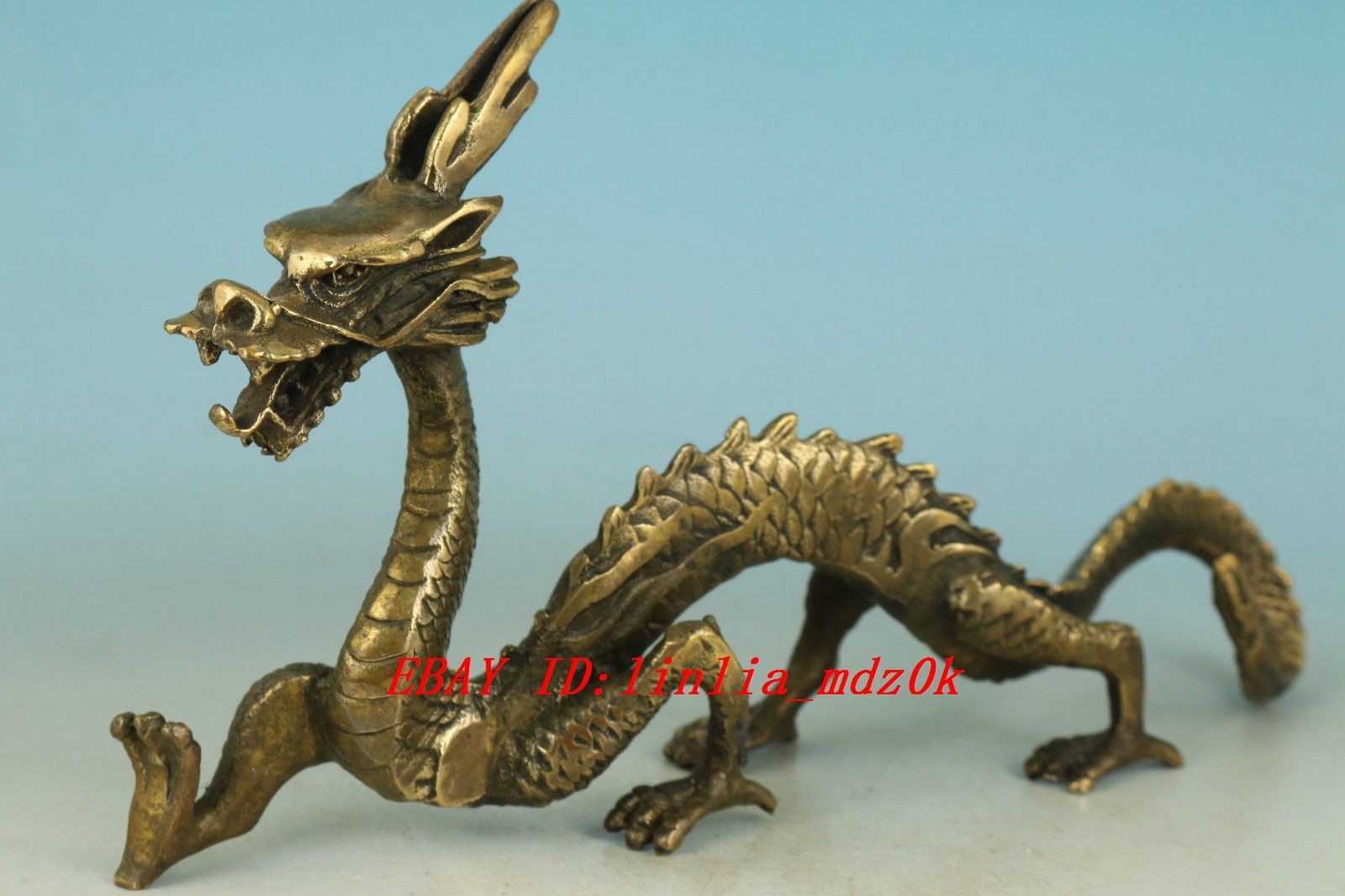 Chinese Old Bronze Collection Handmade Carved Dragon Figure Statue