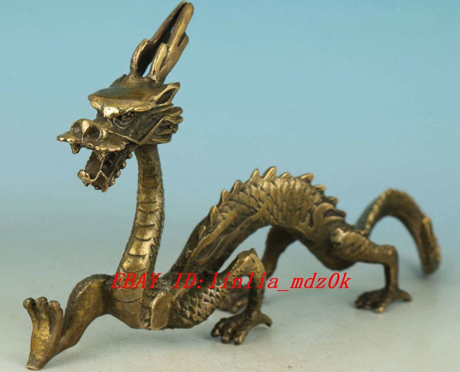 Chinese Old Bronze Collection Handmade Carved Dragon Figure Statue