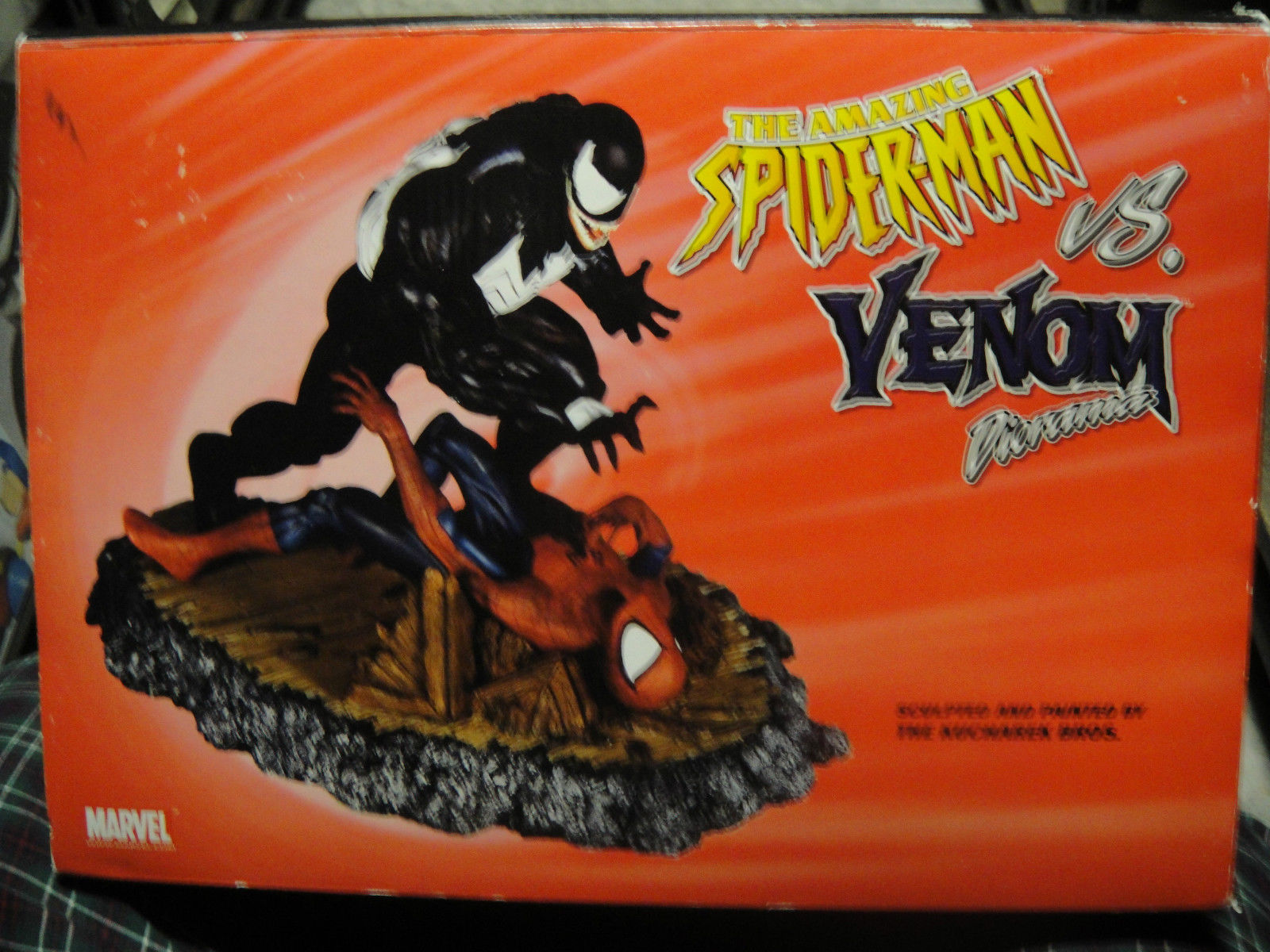 DYNAMICS FORCES AMAZING SPIDER-MAN vs VENOM 316 Diorama STATUE McFarlane  MARVEL