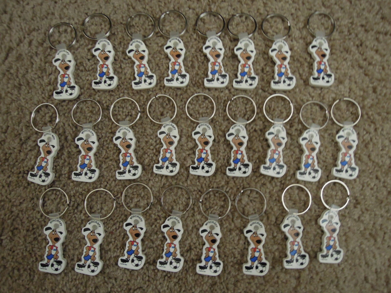 25 PC LOT 1994 World Cup Soccer Rubber Keychains