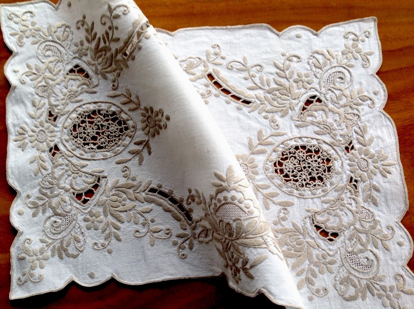 Beautiful Vintage Off White Linen Taupe Silk Hand Embroidery Table Centre Cloth