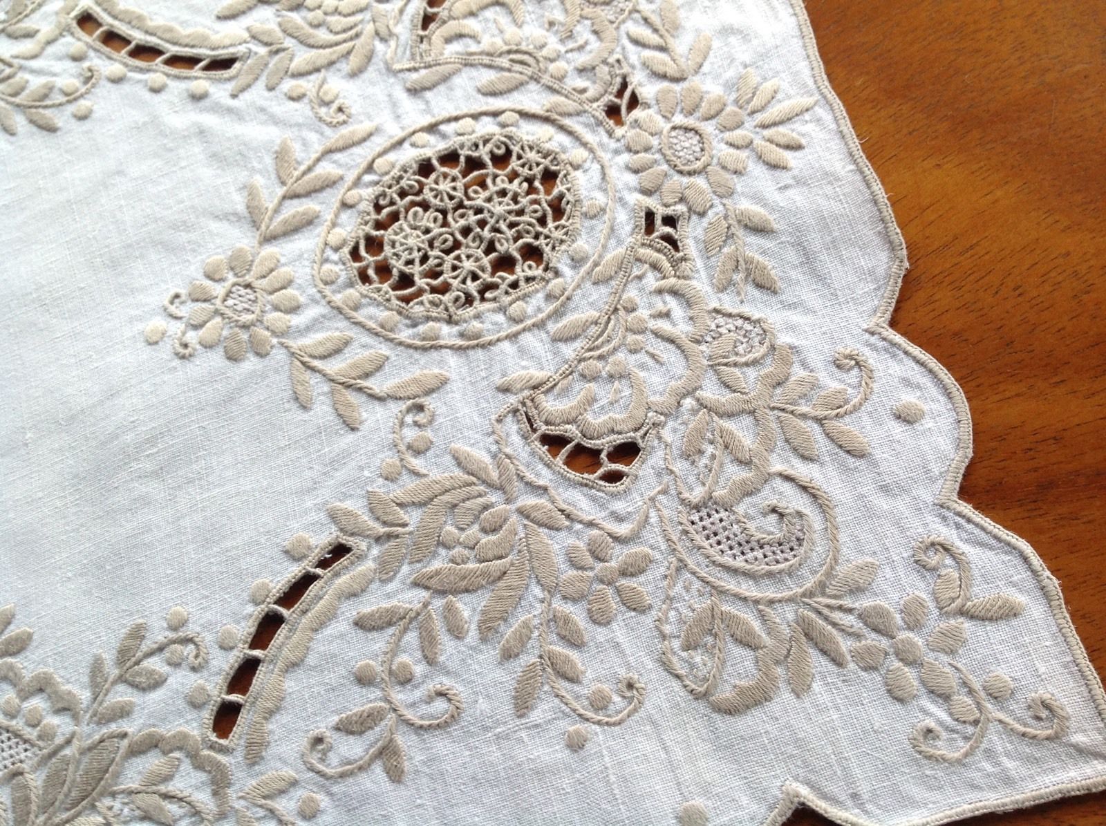 Beautiful Vintage Off White Linen Taupe Silk Hand Embroidery Table Centre Cloth