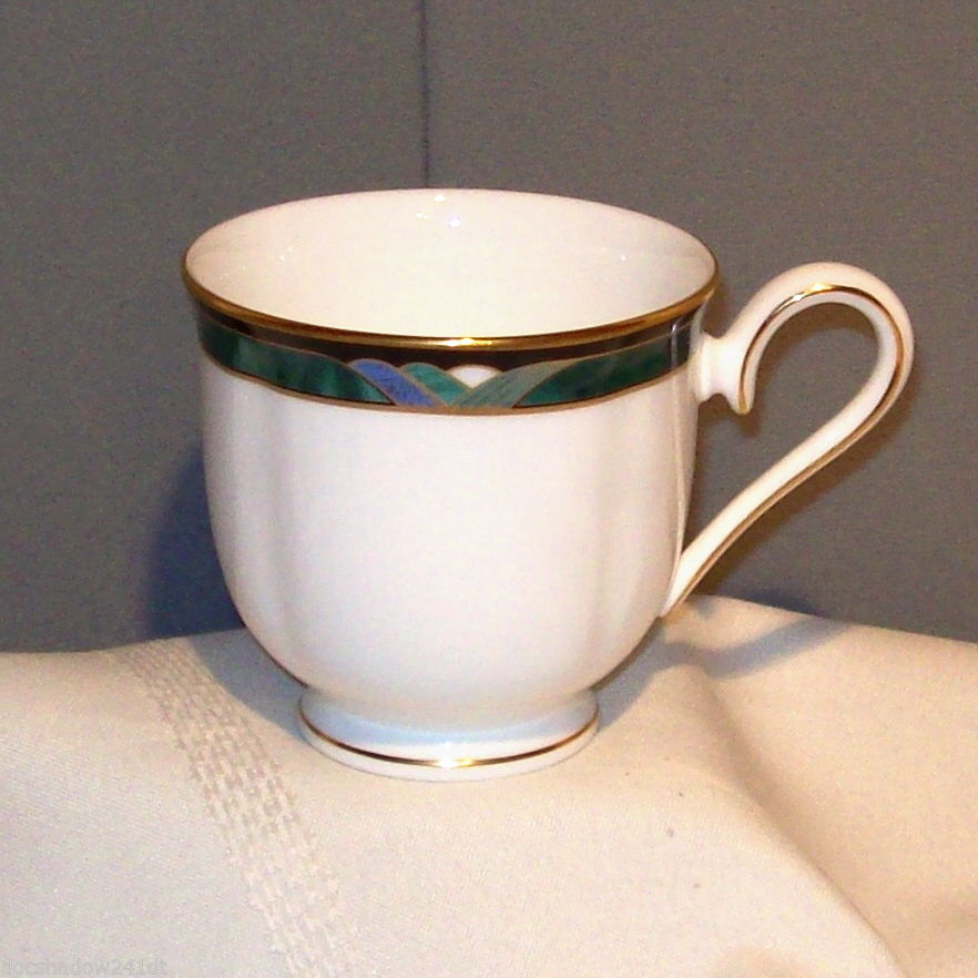 Lenox KELLY Debut Collection Fine Bone Porcelain China Cup & Saucer Set