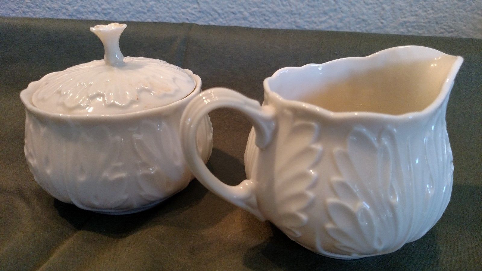 lenox china dinnerware, ivory with gold trim sugar and creamer cottage set