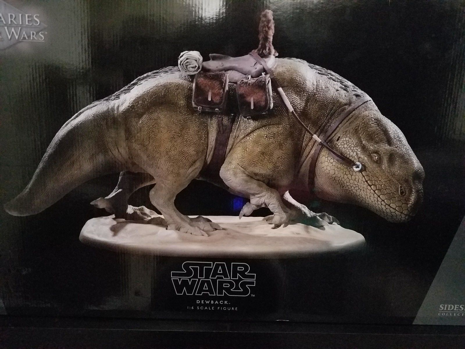 Sideshow Collectibles - Militaries of Star Wars - 1/6 Scale Dewback #0667 / 2500
