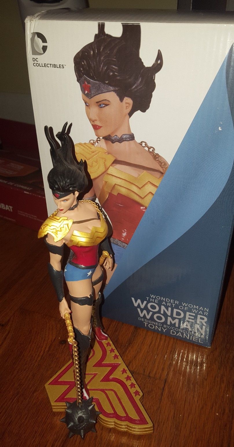 Wonder Woman Art of War statue Tony Daniel DC Comics