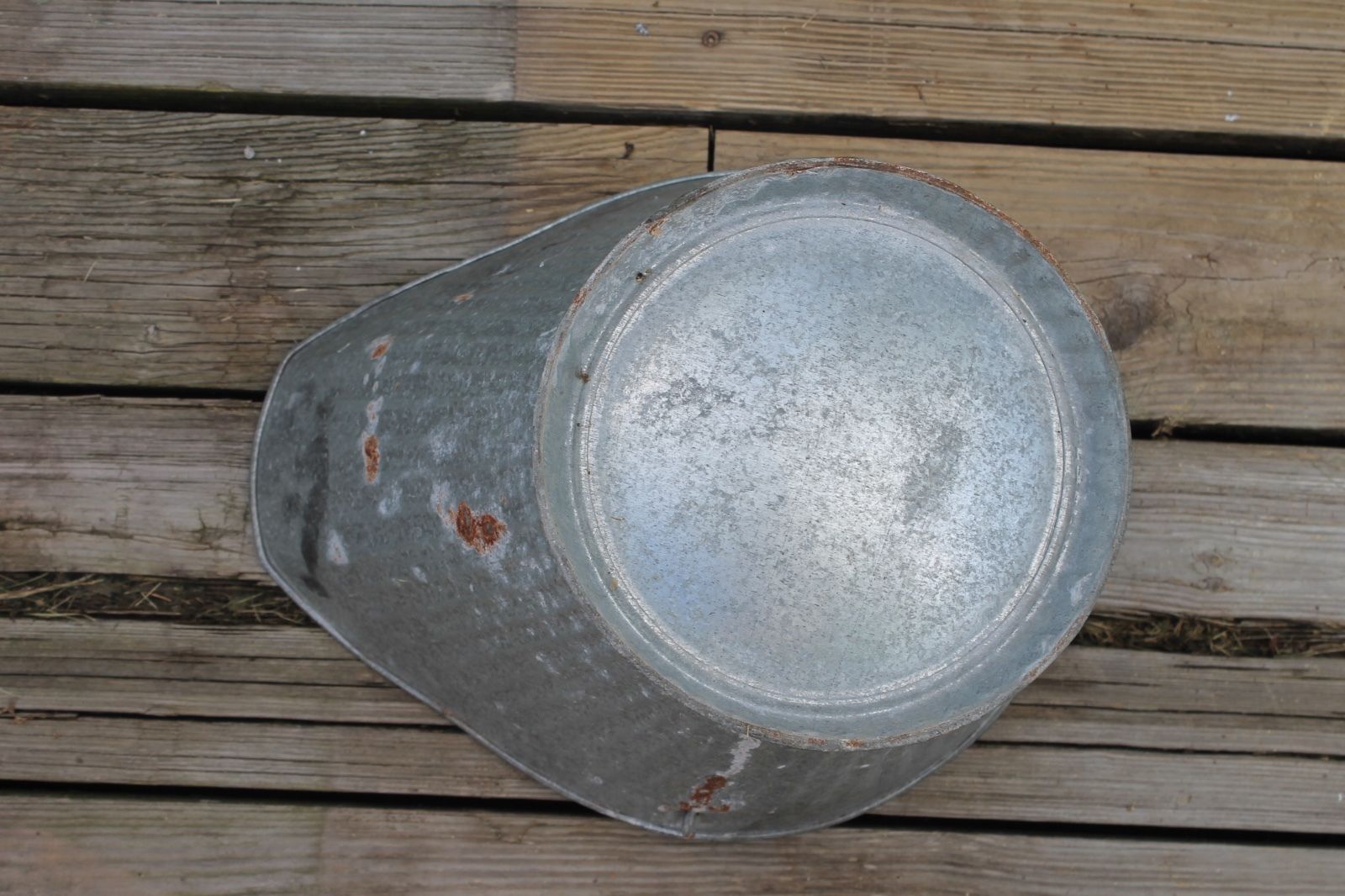 vintage galvanized Coal Scuttle Bucket Primitive Metal Ash pail