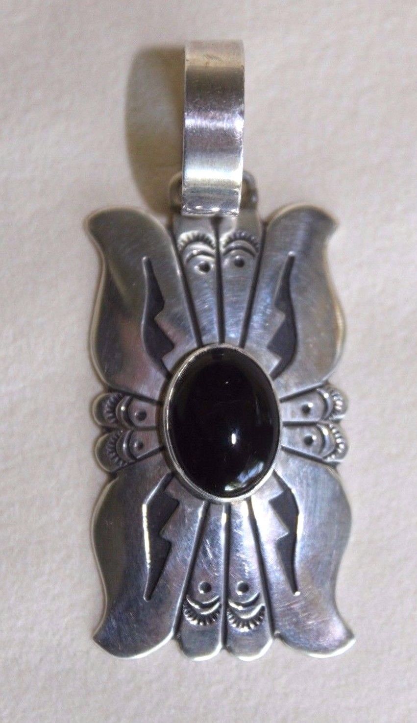 Vintage Navajo Indian Tommy Singer ? Sterling Silver Black Onyx Pendant Necklace