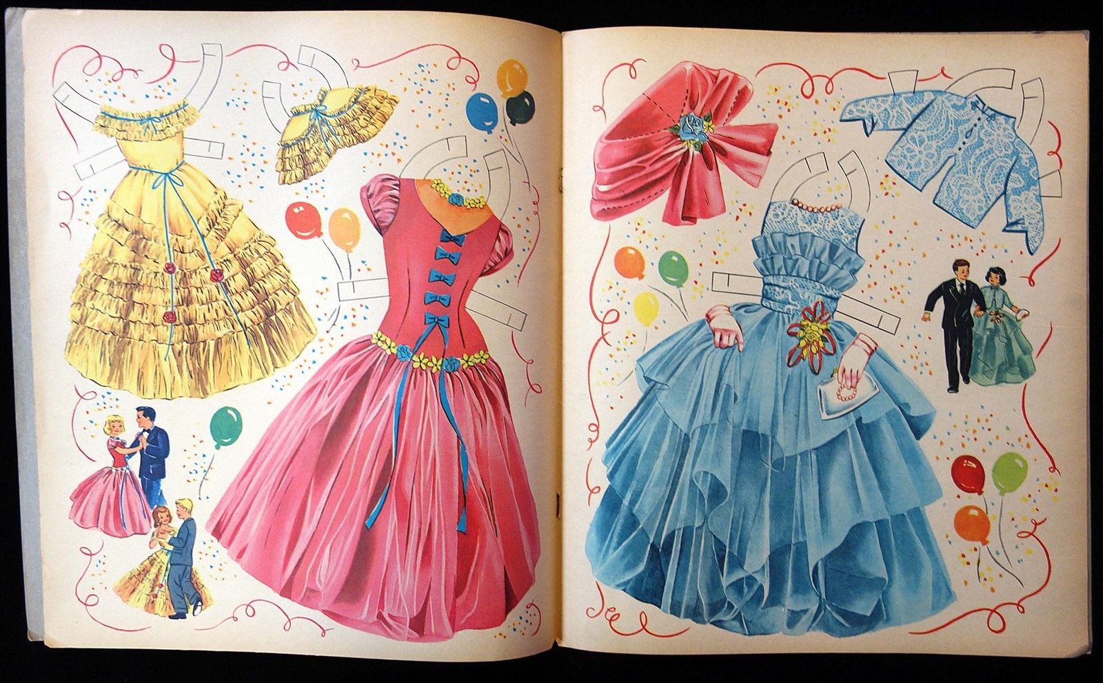 Un-Cut Paper Doll Book - Majorette, Saalfield 1958 - Saalfield Archive