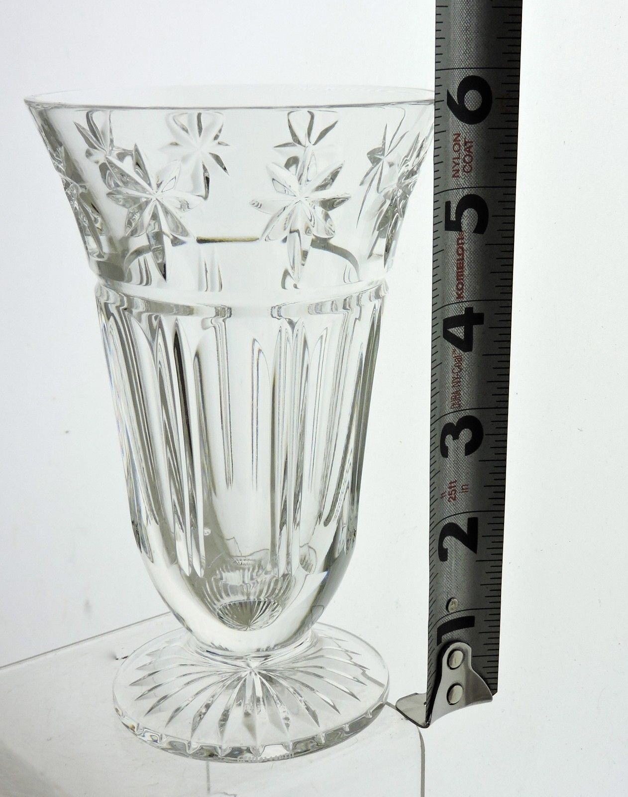 WATERFORD SIGNED FLOWER/BUD CRYSTAL FOOTED VASE RARE PATTERN CUT STAR