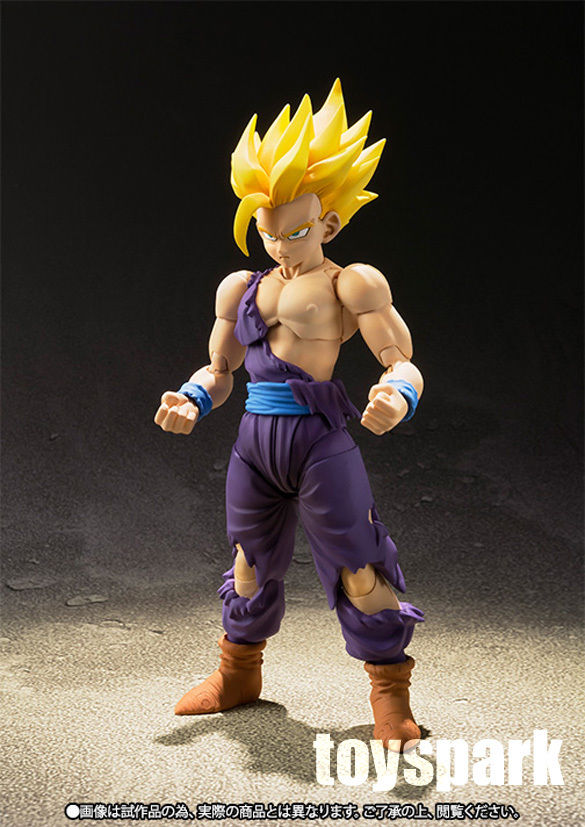 Bandai S.H. Figuarts TAMASHII Dragonball Z SUPER SAIYAN SON GOHAN action figure