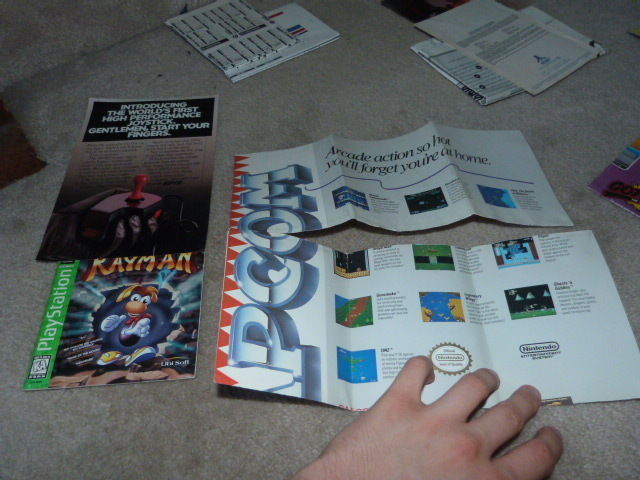 LOT VINTAGE VIDEO GAME NINTENDO ATARI PAPERWORK BOOKLETS CATALOG POSTER INSERTS