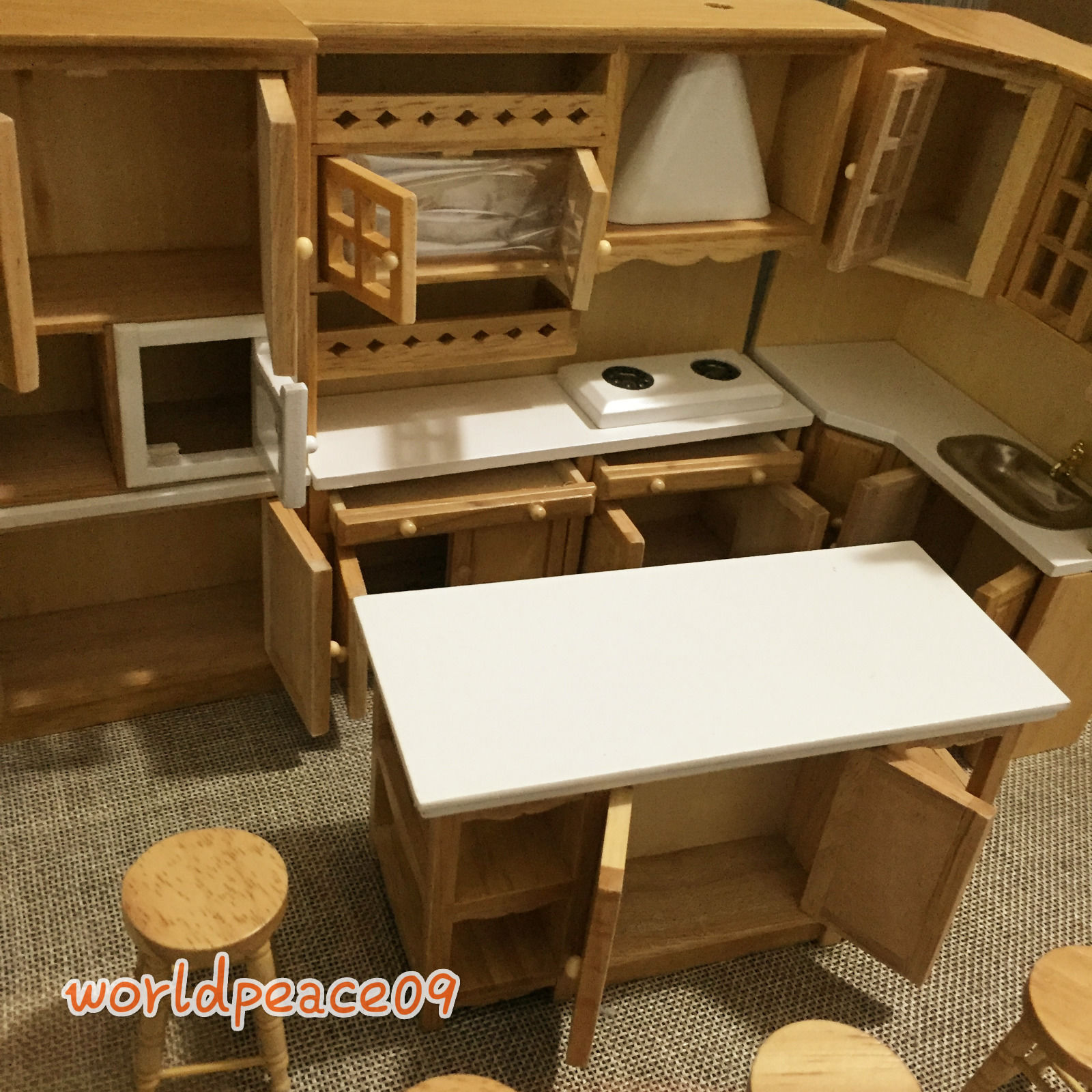 Dollhouse Miniature Burlywood Integrated Kitchen Furniture Set 1:12 Scale Model