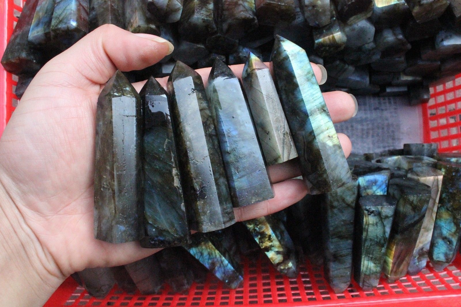 1kg Natural beautiful labradorite QUARTZ CRYSTAL WAND POINT HEALING Wholesale