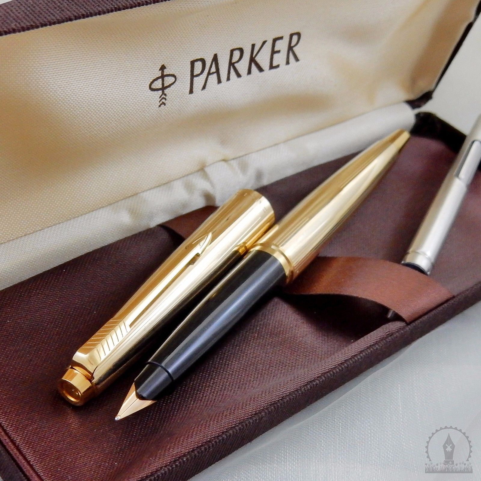 NOS in Box | Parker 45 Insignia Fountain Pen | 14K M Nib | Made in England c1970