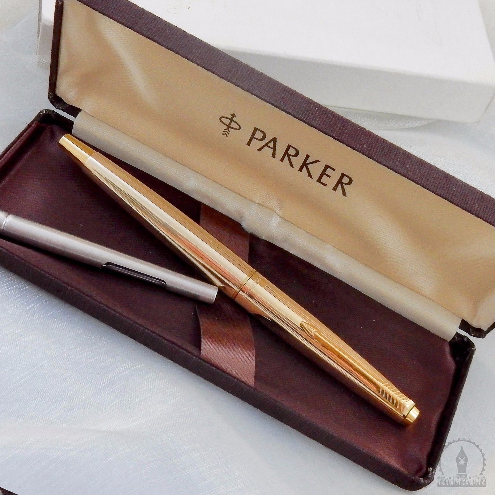 NOS in Box | Parker 45 Insignia Fountain Pen | 14K M Nib | Made in England c1970