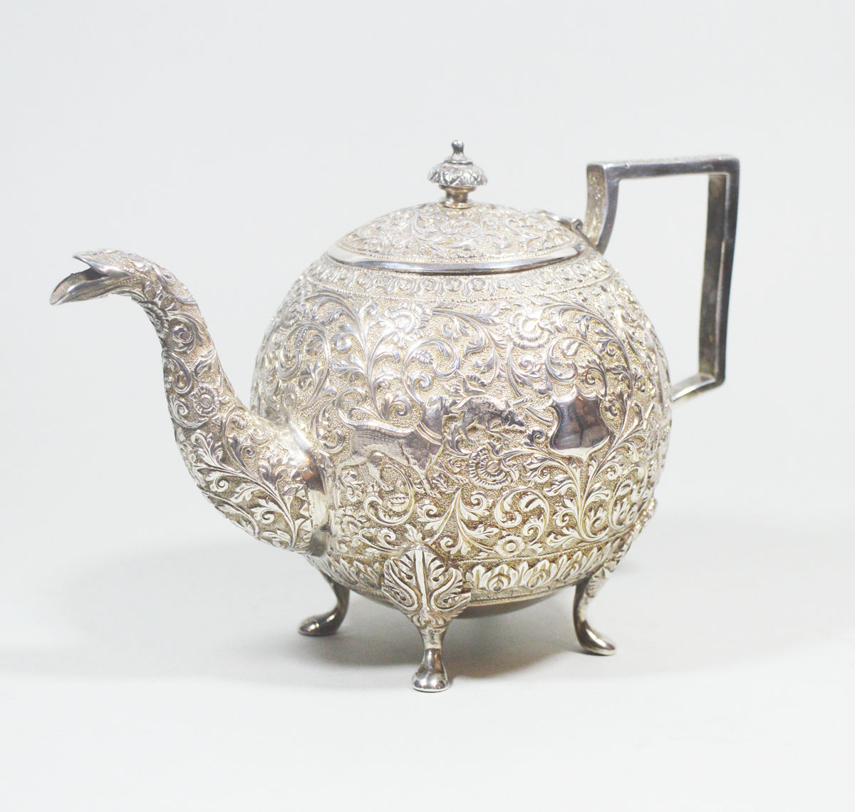 19th C. ANTIQUE INDIA INDIAN SILVER TEA SERVICE TEAPOT SET