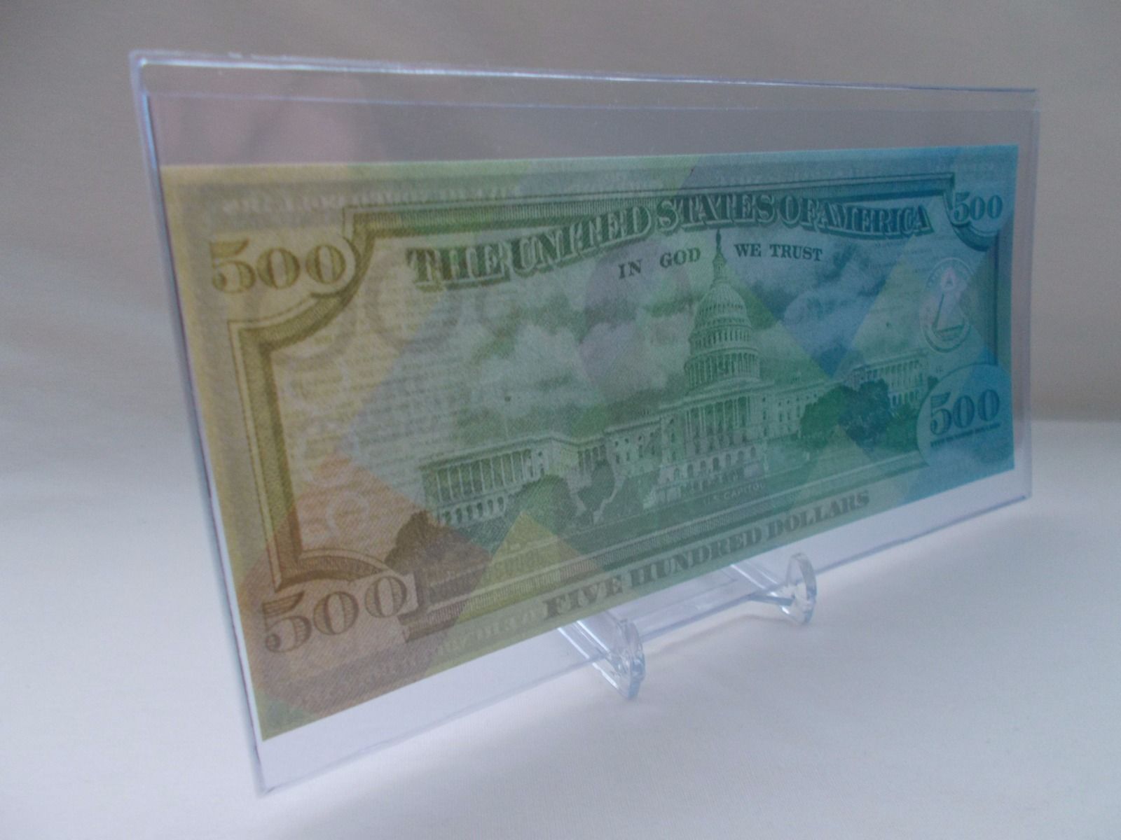 Minority Report - $500 Obama Prop Money with Stand and COA