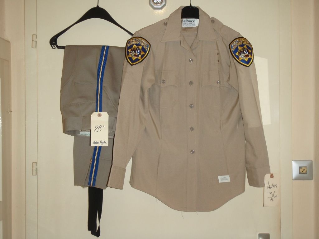 CHiPs - SCREEN USED COSTUME OF FEMALE CHARACTER OFFICER KATHY LINAHAN