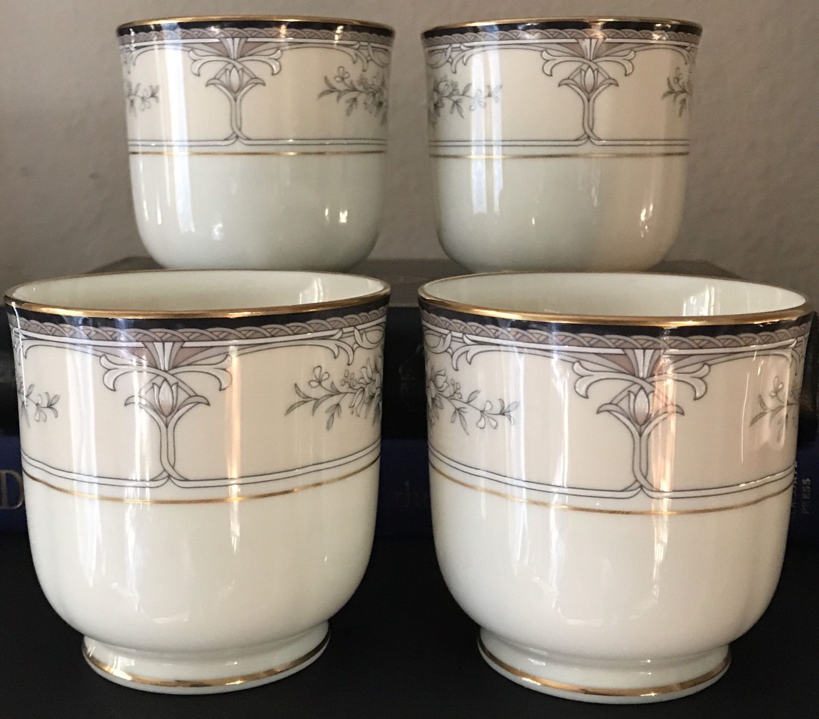 MINT Set of 4 Noritake Japan Bone China Churchill (9750) Gold Trimmed Cups