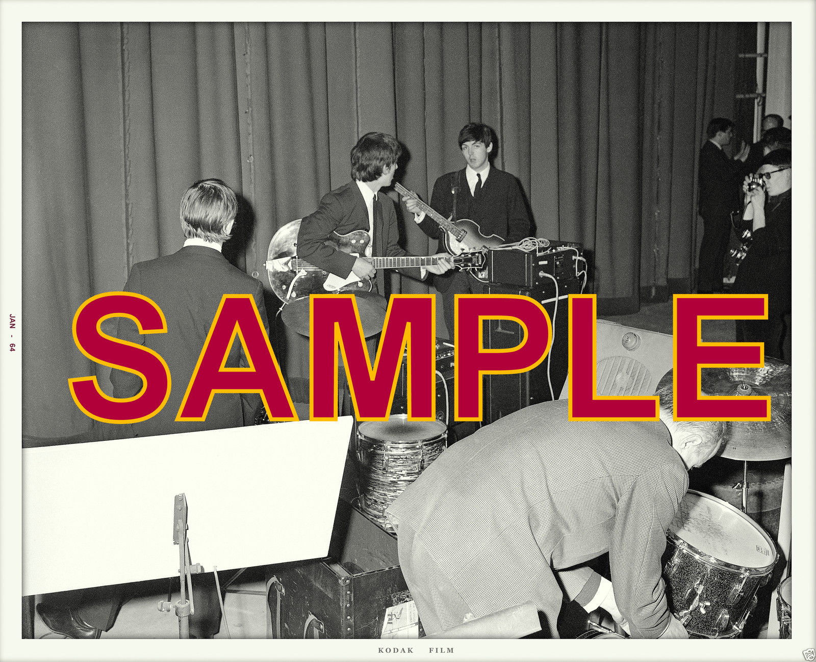 THE BEATLES PHOTOS 2 AMAZING 8 X 10 PHOTOS 1960`s