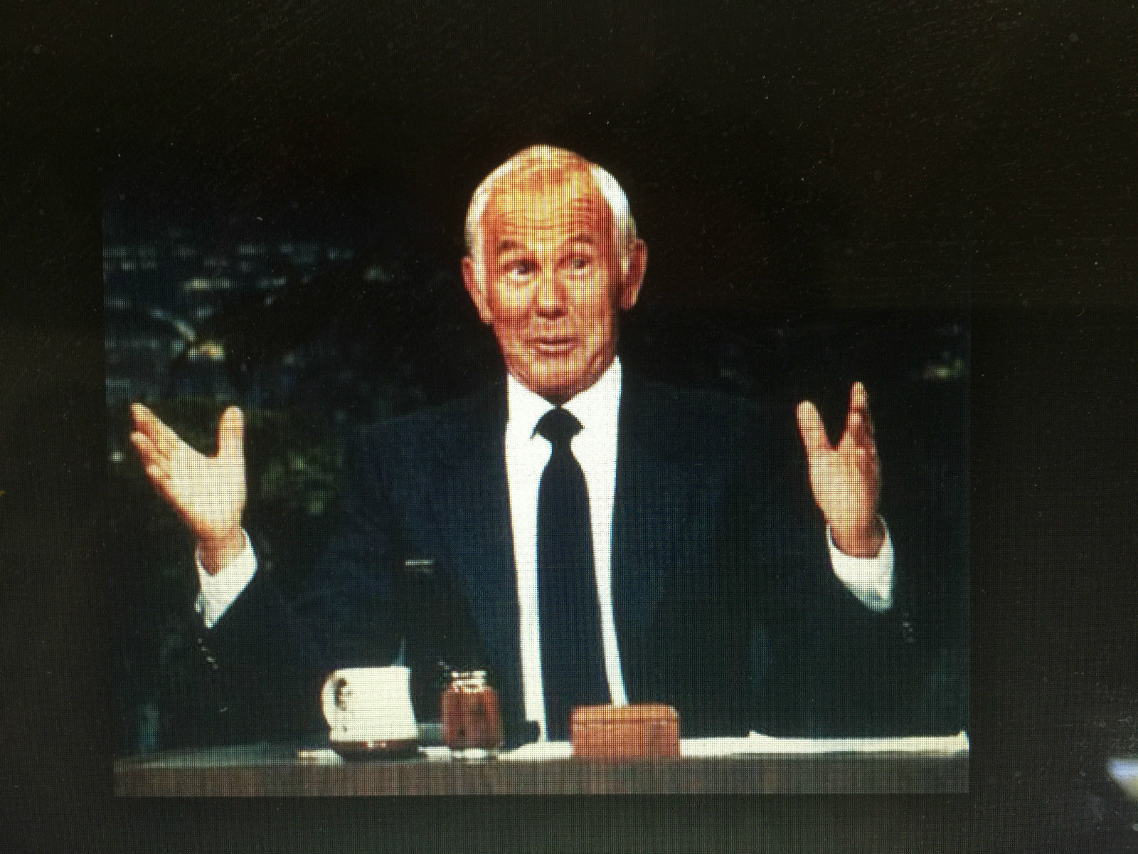 COFFEE MUG USED BY JOHNNY CARSON ON TONIGHT SHOW, 1976