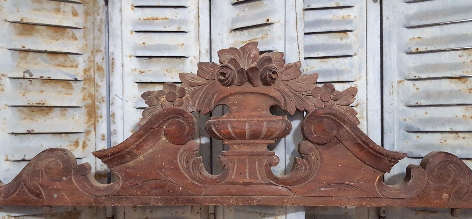 CARVED WOOD PEDIMENT ANTIQUE FRENCH FLOWER WEATHERED SALVAGED CARVING CREST 19th