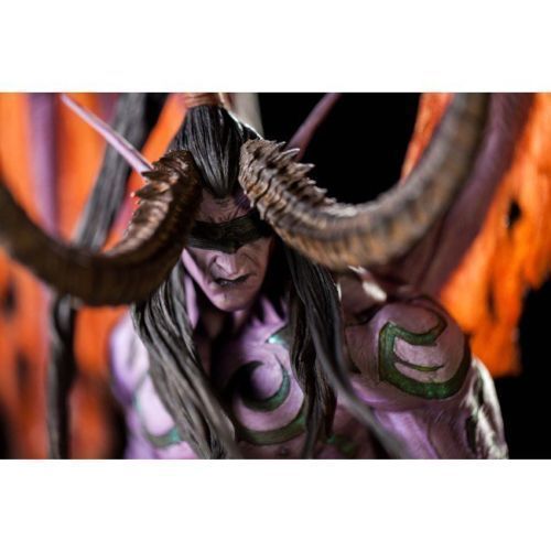 NEW BLIZZCON 2016 Warcraft Illidan Stormrage Statue Warglaives Legion - SOLD OUT