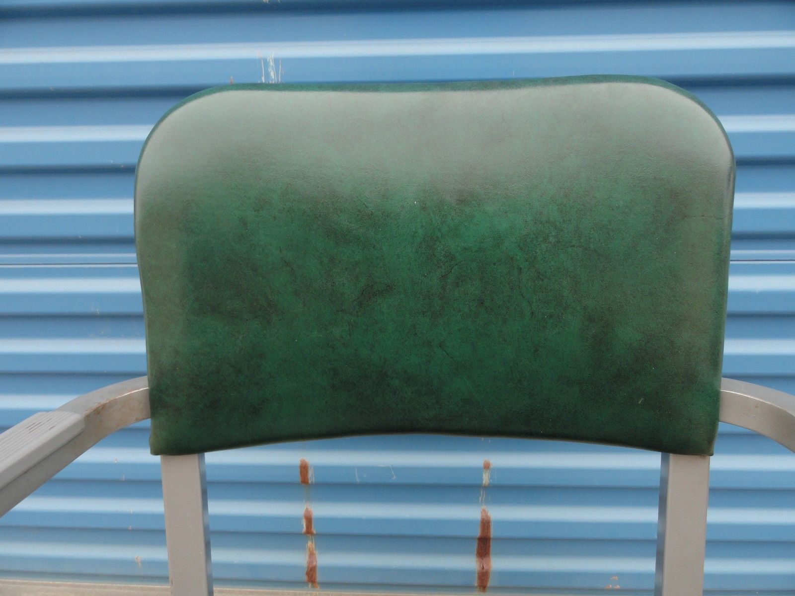 VINTAGE 1960's STEELCASE INDUSTRIAL TANKER ARM CHAIR GREEN