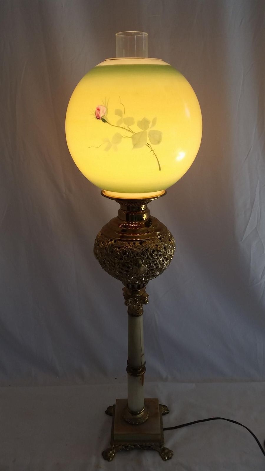 Antique Parlor,Banquet,GWTW Gilt Oil Lamp,Painted Roses Shade,Marble,Electrified