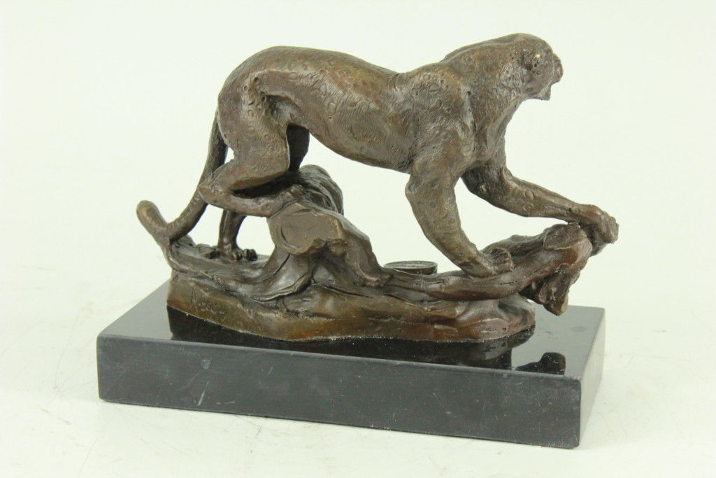 Cheetah Wildlife Art Deco Style Art Nouveau Style Decor Bronze Sculpture Statue