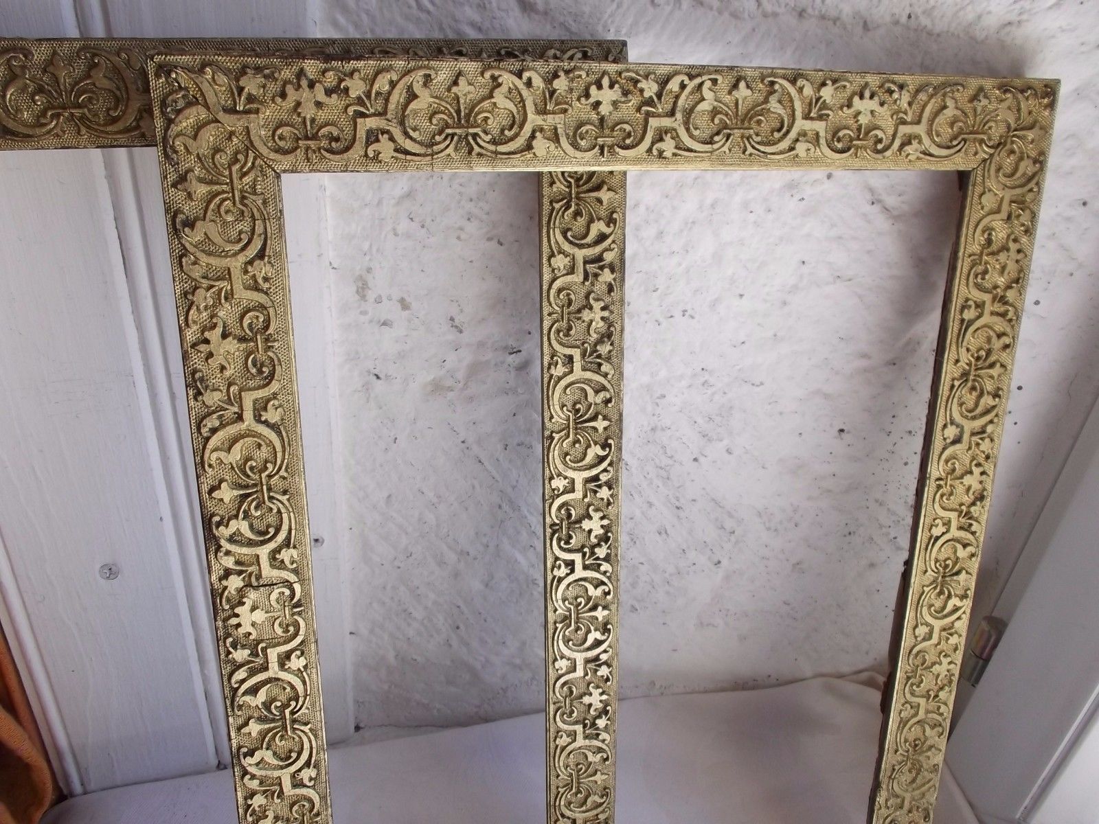 French antique 19th century ornately wood a pair picture frames no glass