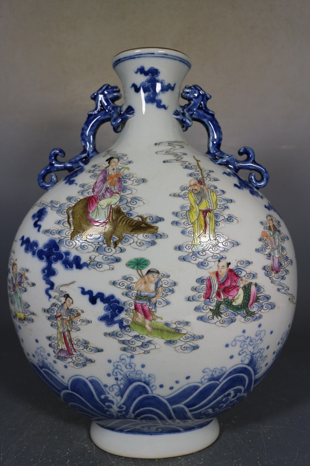 beautiful chinese famille rose and blue&white porcelain vase