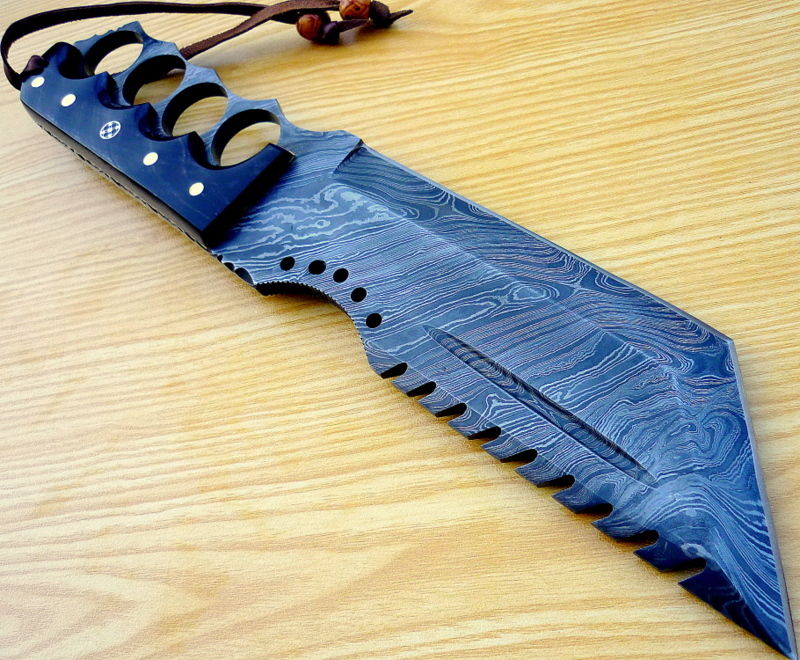 CUSTOM DAMASCUS STEEL HUNTING TRACKER KNIFE / BOWIE / DAGGER / SWORD / BUFFALO H