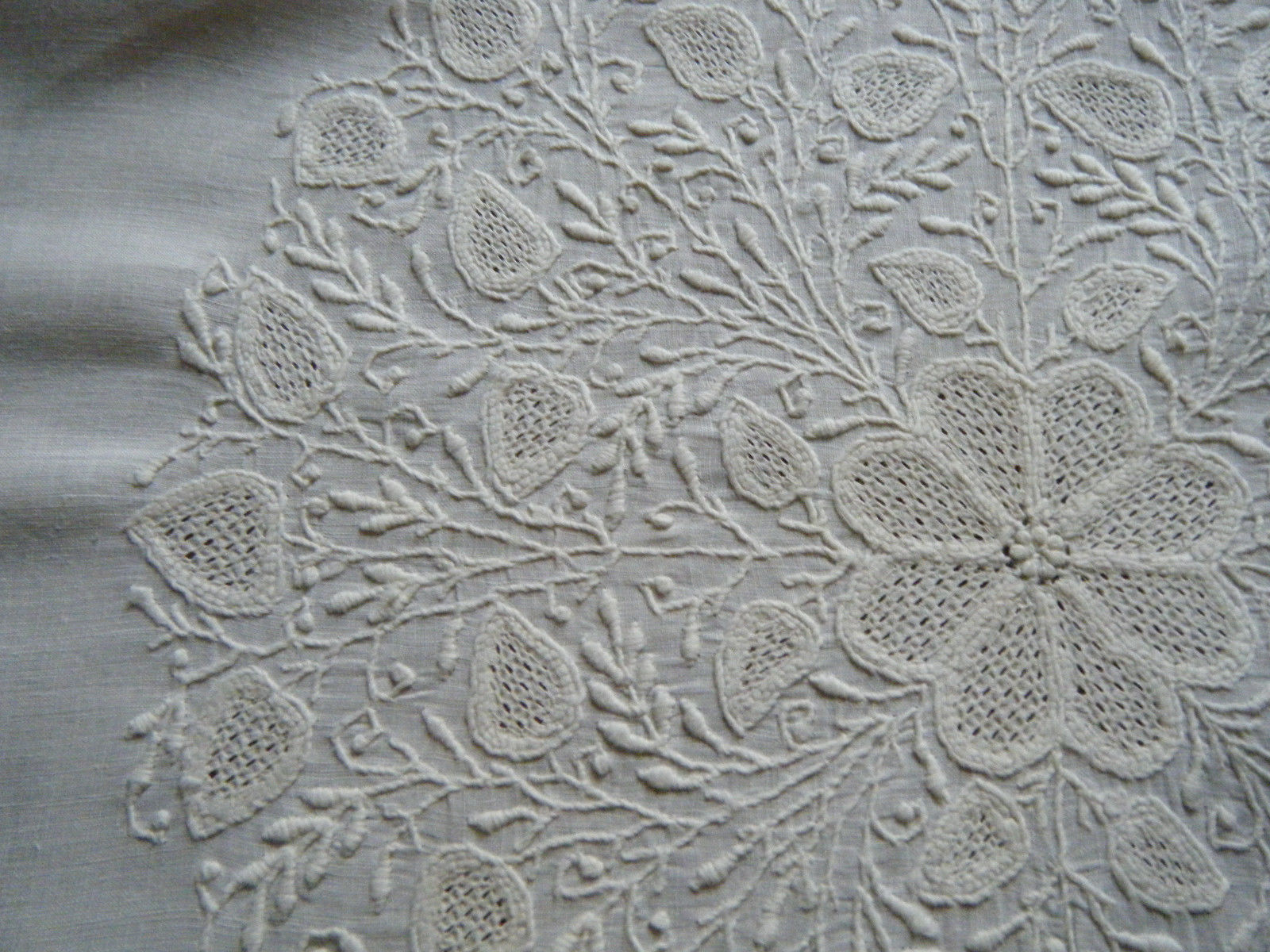 Antique Museum quality 18c tea Tablecloth French hand done white embroidery