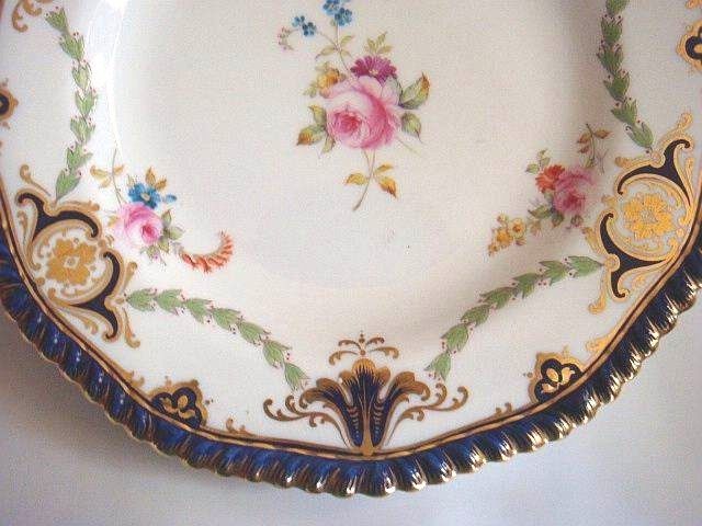 WEDGWOOD  ENGLAND China PLATE  blue gold ROPE EDGE trim ROSES