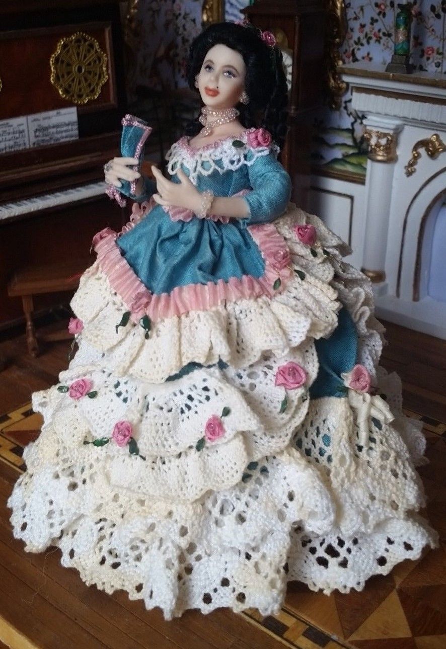 Dollhouse Miniature Artisan Stacy Hofman Hoffman Porcelain Doll in Gown 1:12