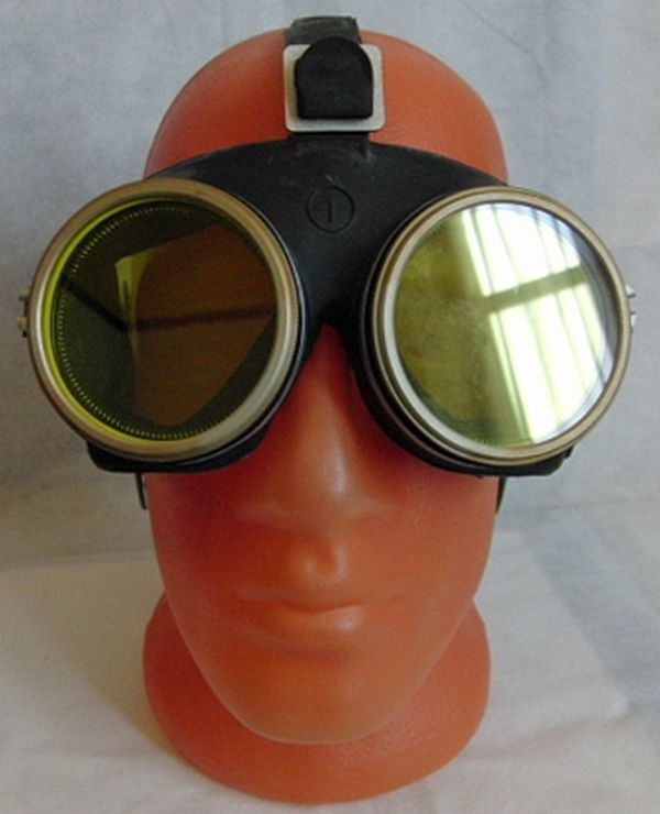 USSR Russian Army Special-purpose Radiation Protective Goggles OPF Original