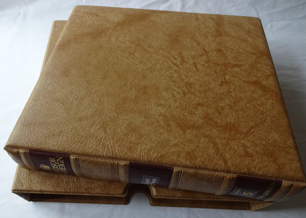 STANLEY GIBBONS WINDSOR SOVEREIGN RING ALBUMS WITH SLIPCASE EXCELLENT COND