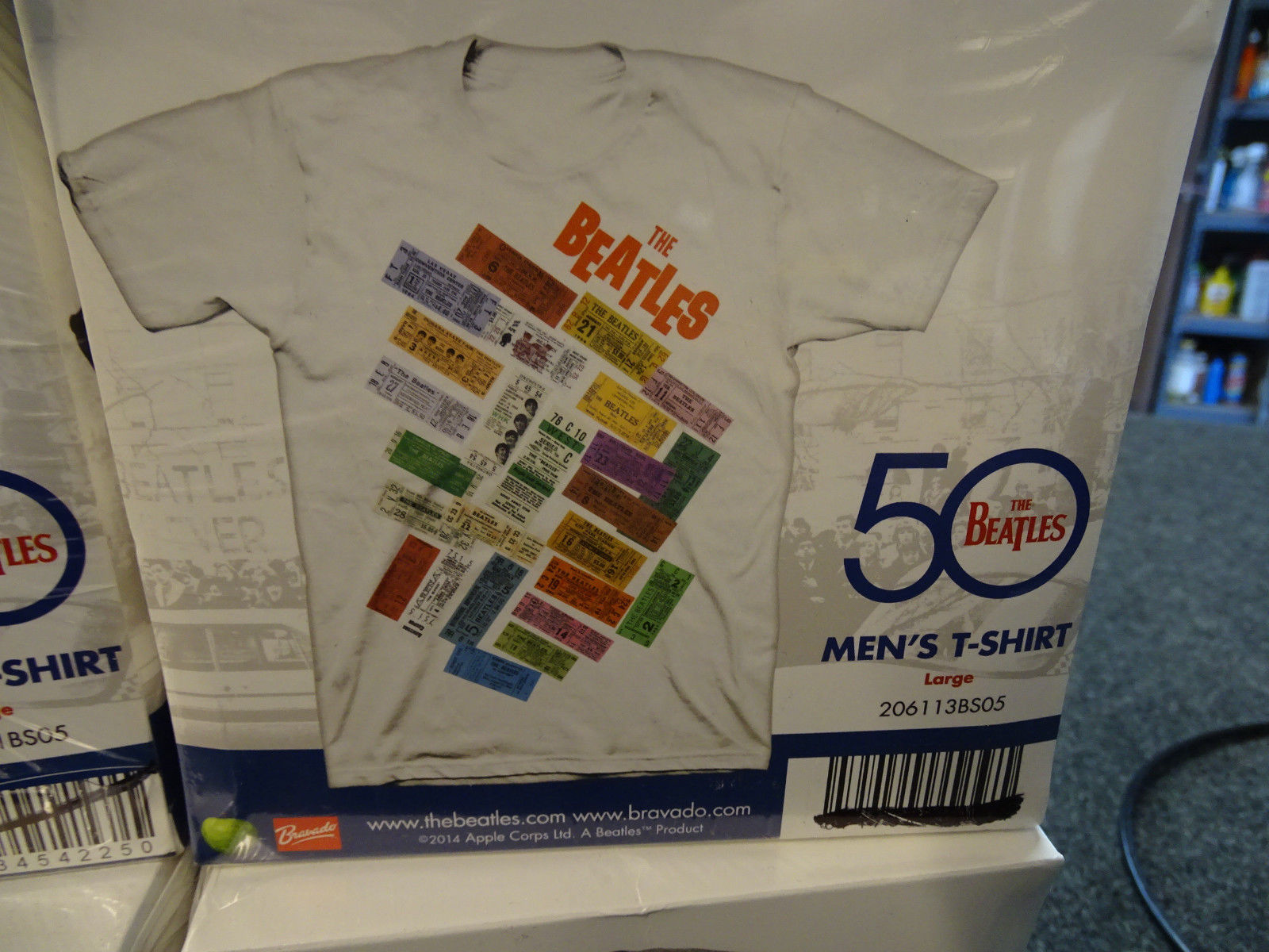 Lot of 5 The Beatles 50 Men's T-Shirt Large Bravado Authentic Memorabilia NIB