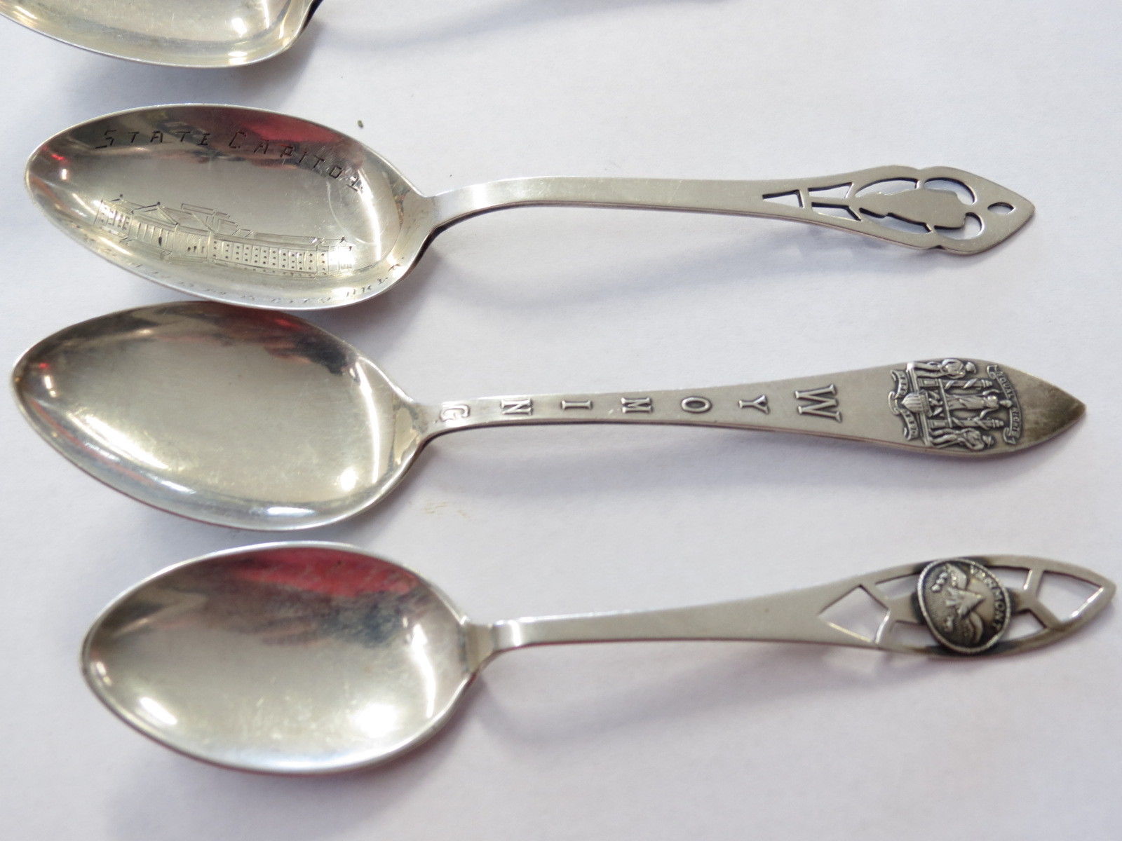 LOT OF 6 STERLING SILVER STATE SOUVENIR SPOONS NEW  YORK & MORE