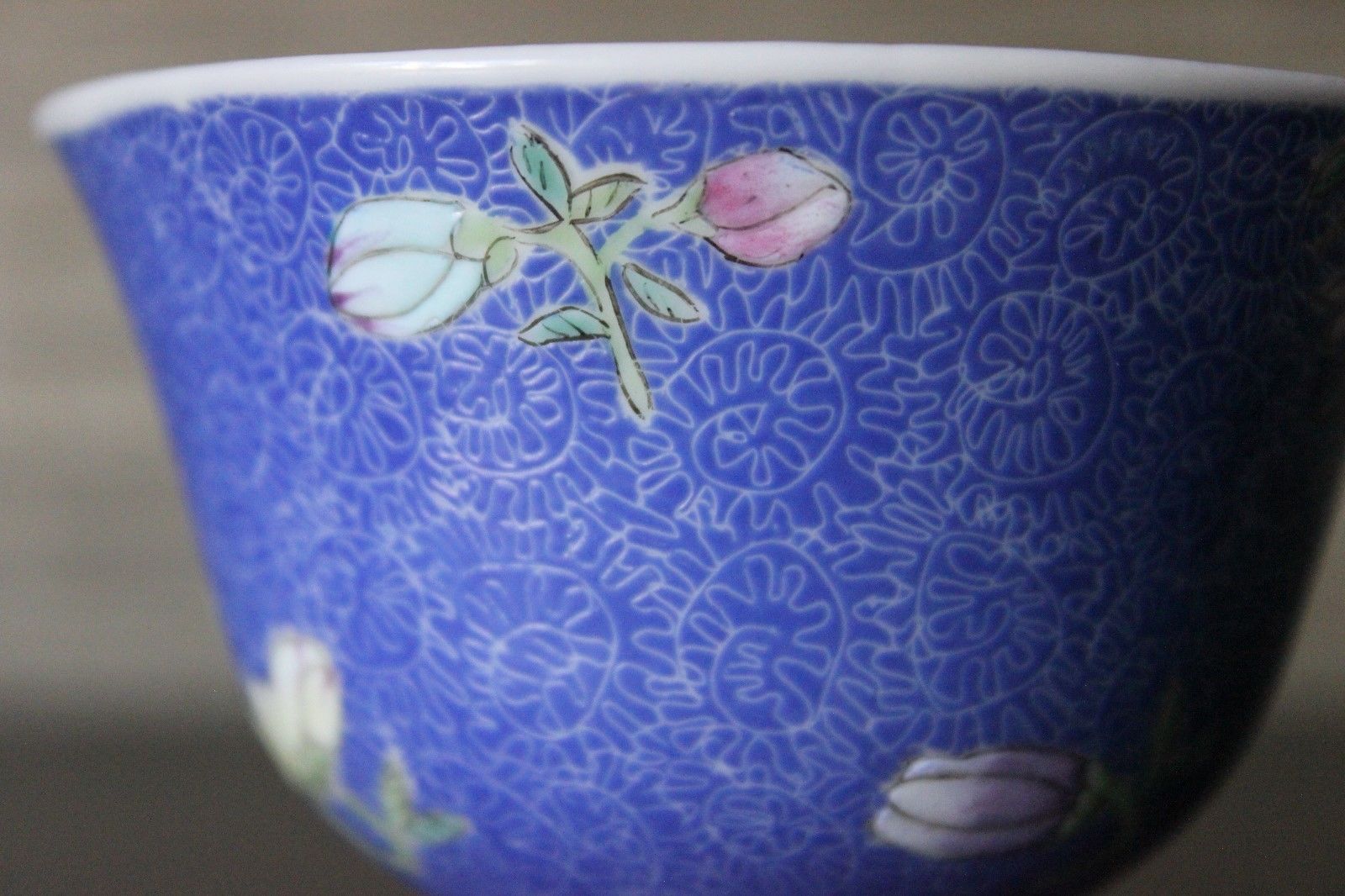 Antique 19th C Kangxi Chinese Porcelain Sgraffiato Famille Enamel Tea Cup Bowl