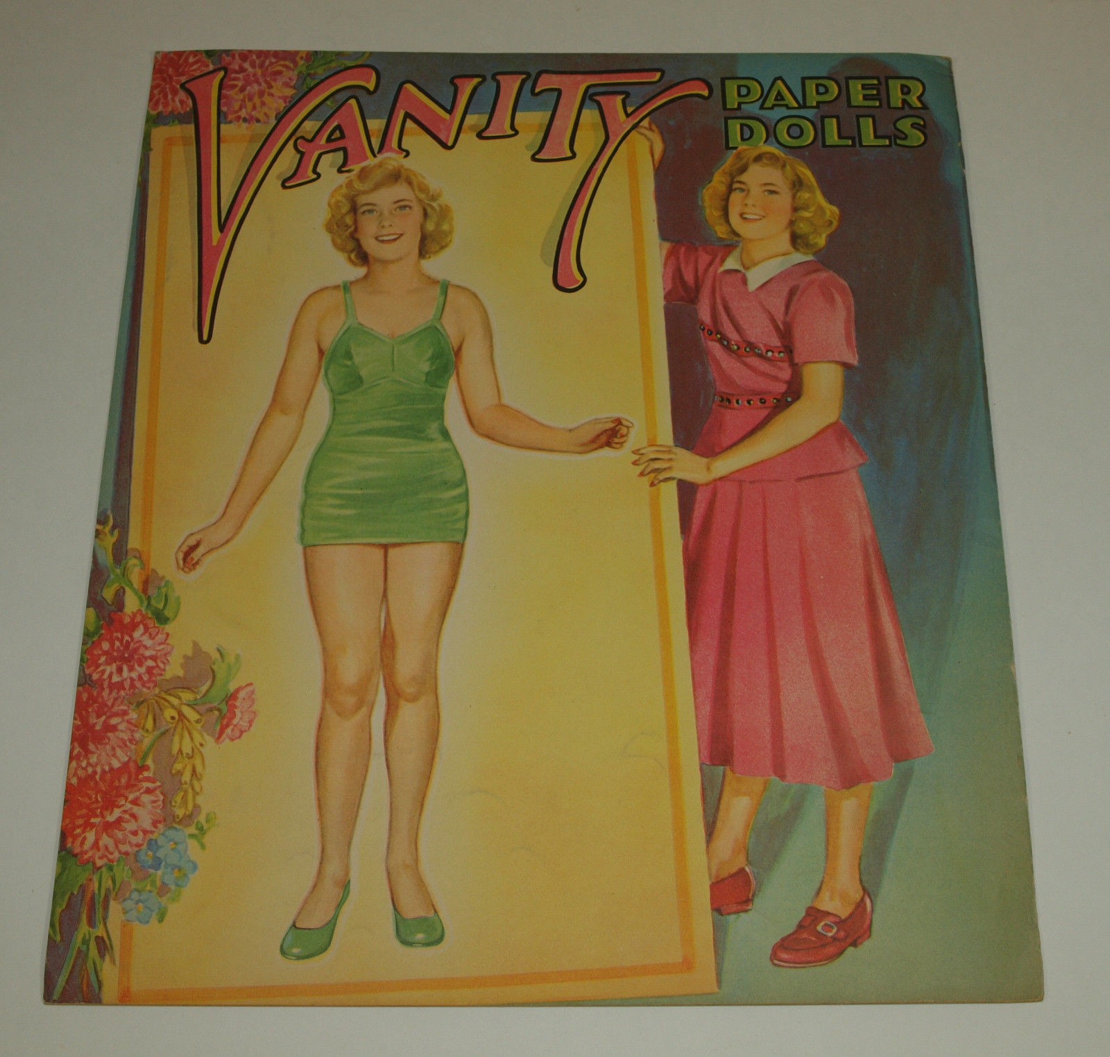 Vintage Saalfield 1951 Paper Dolls VANITY Uncut Complete