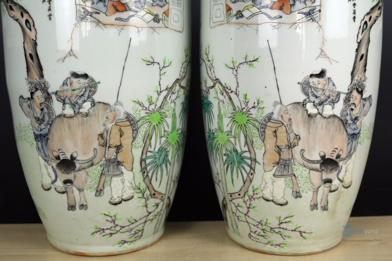 Fine Beautiful Chinese huge A pair Famille Rose porcelain character Vase