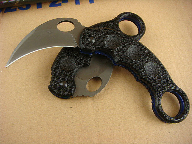 Sharp karambit Tactical Folding Pocket Knife Claw Saber Outdoor Survival Tool