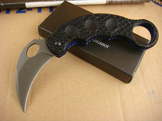 Sharp karambit Tactical Folding Pocket Knife Claw Saber Outdoor Survival Tool