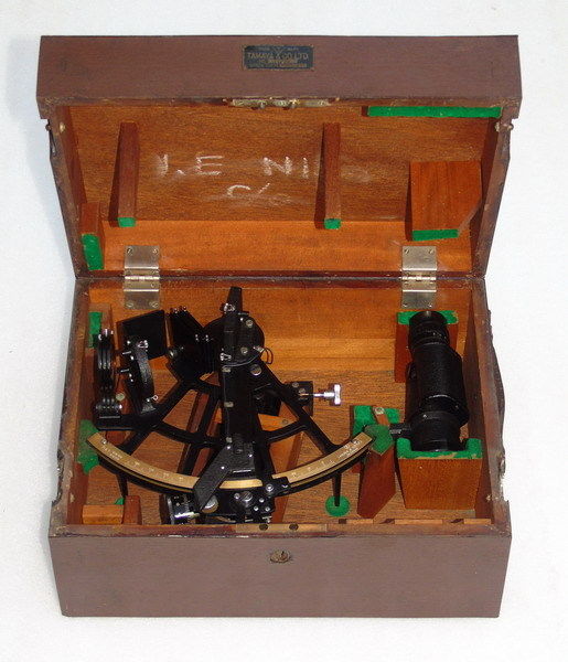 MARINE SHIPS NAUTICAL TAMAYA JAPAN SEXTANT WITH 7X35 SCOPE IN BOX